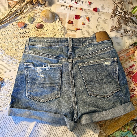 American Eagle distressed denim short - Picture 2 of 3